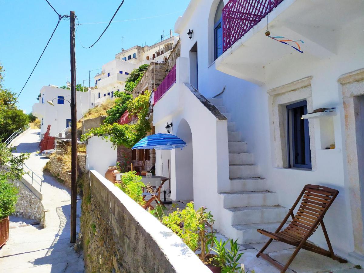 Traditional Family House, Ground Floor With Yard Koronos Exterior foto