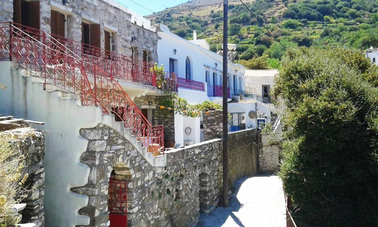 Traditional Family House, Ground Floor With Yard Koronos Exterior foto
